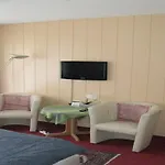 Bio-hotel Zum Forsthaus 3*