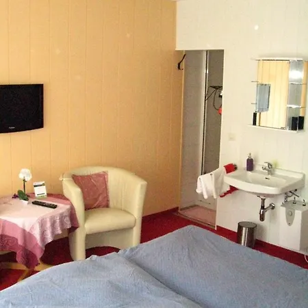 فندق Bio-hotel Zum Forsthaus