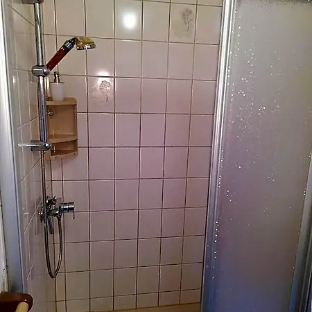 Bio-hotel Zum Forsthaus ألتيناو
