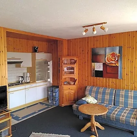 Bio-hotel Zum Forsthaus فندق ألتيناو