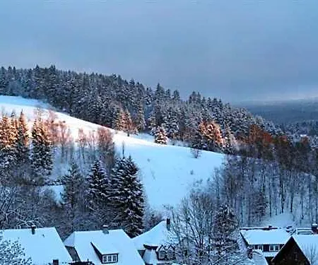 Bio-hotel Zum Forsthaus فندق 3*