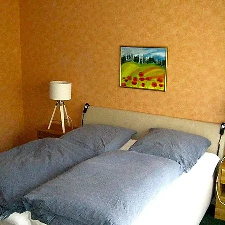 فندق Bio-hotel Zum Forsthaus ألتيناو